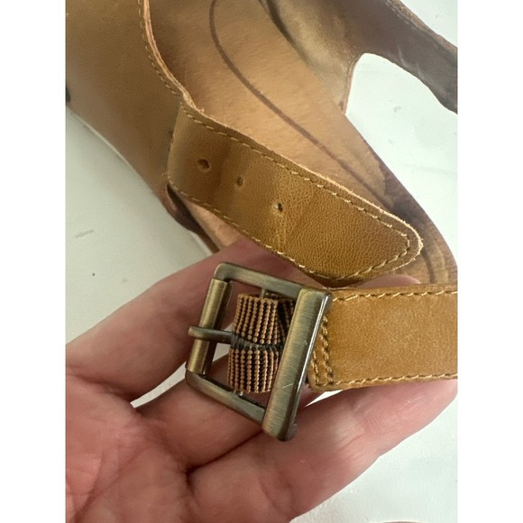 UGG Tan Leather Cross Strap Adjustable Buckle White Sole Sandals - Picture 9 of 10